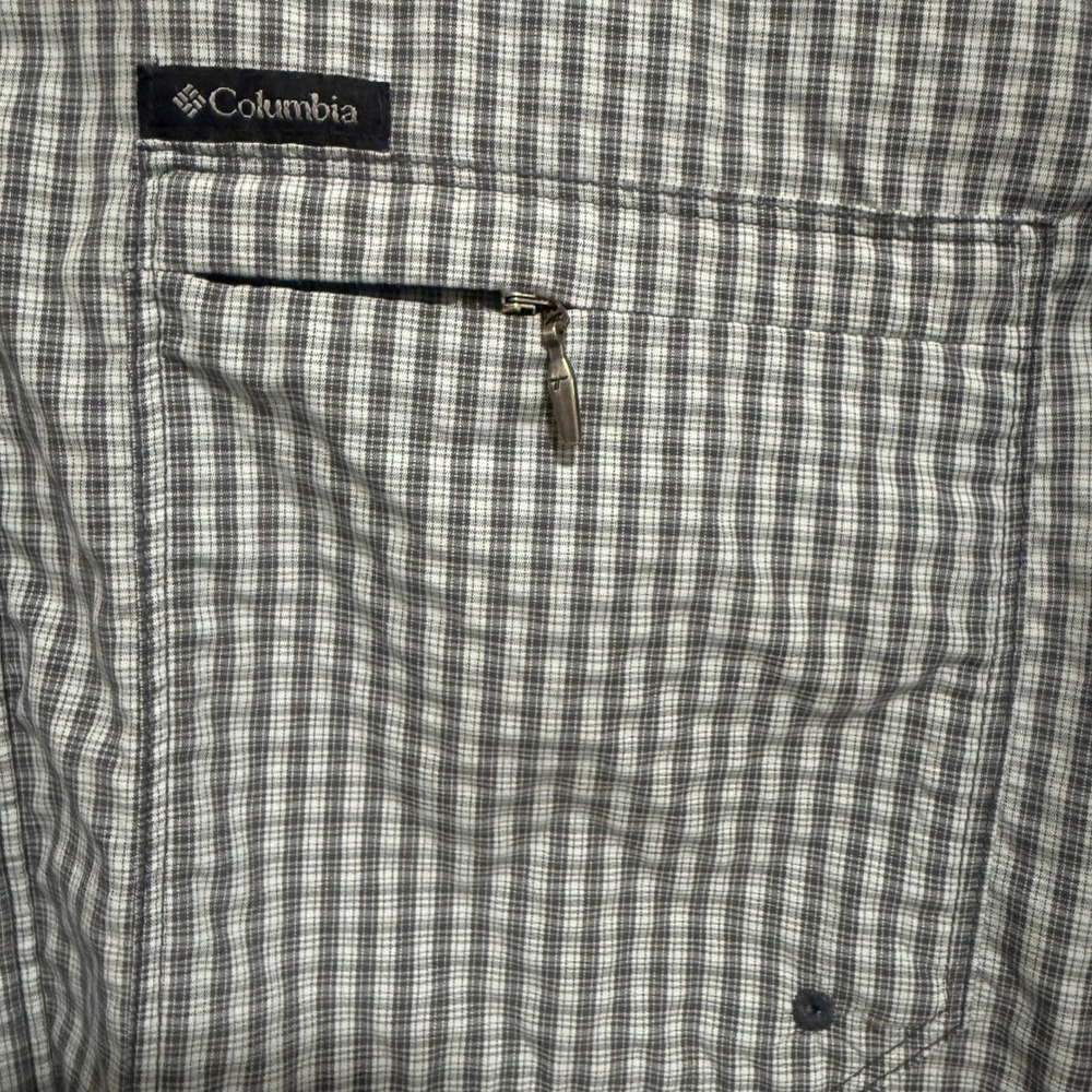 Columbia Titanium Blue Plaid Short Sleeve Button Up Shirt Men's Large - Picture 4 of 8